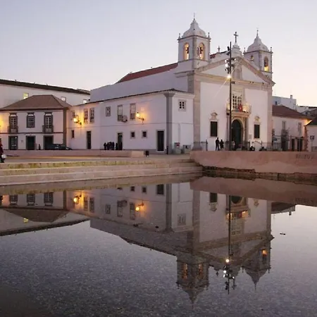 Santo Amaro - F Apartment *