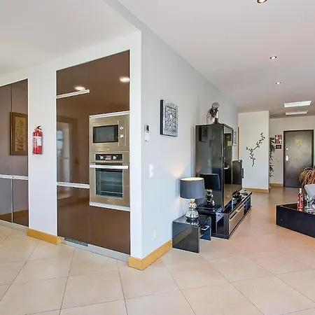 Apartman Santo Amaro - F *